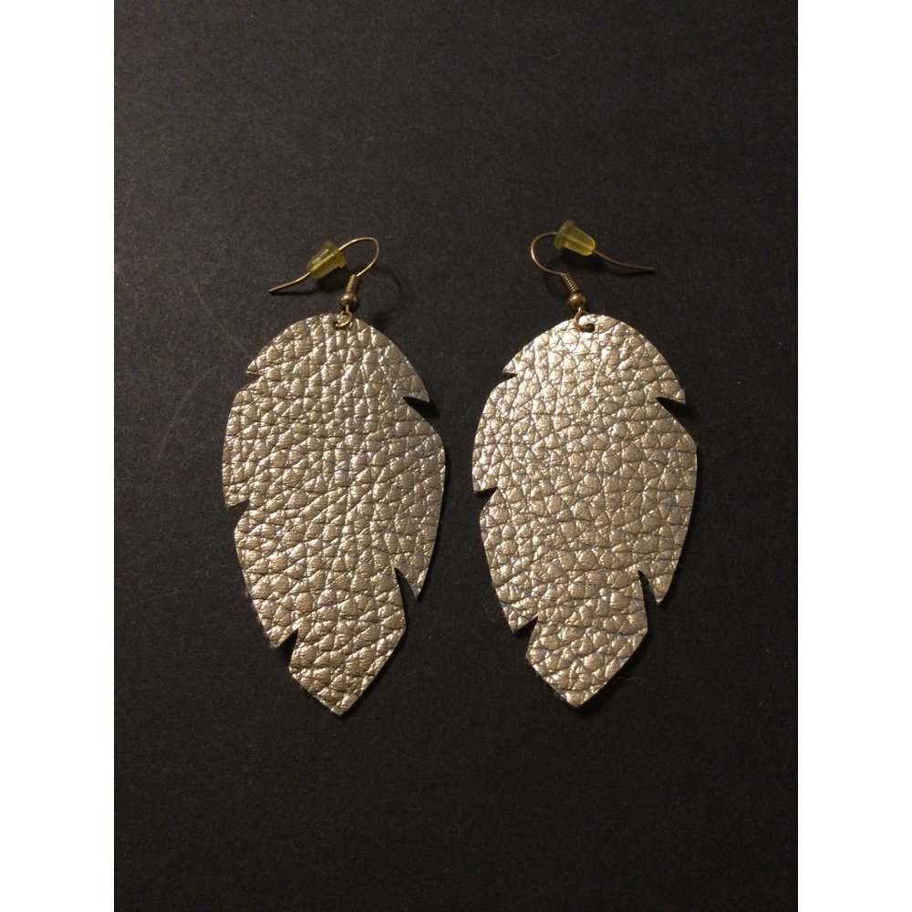 Silver faux leather bird feather dangle earrings
